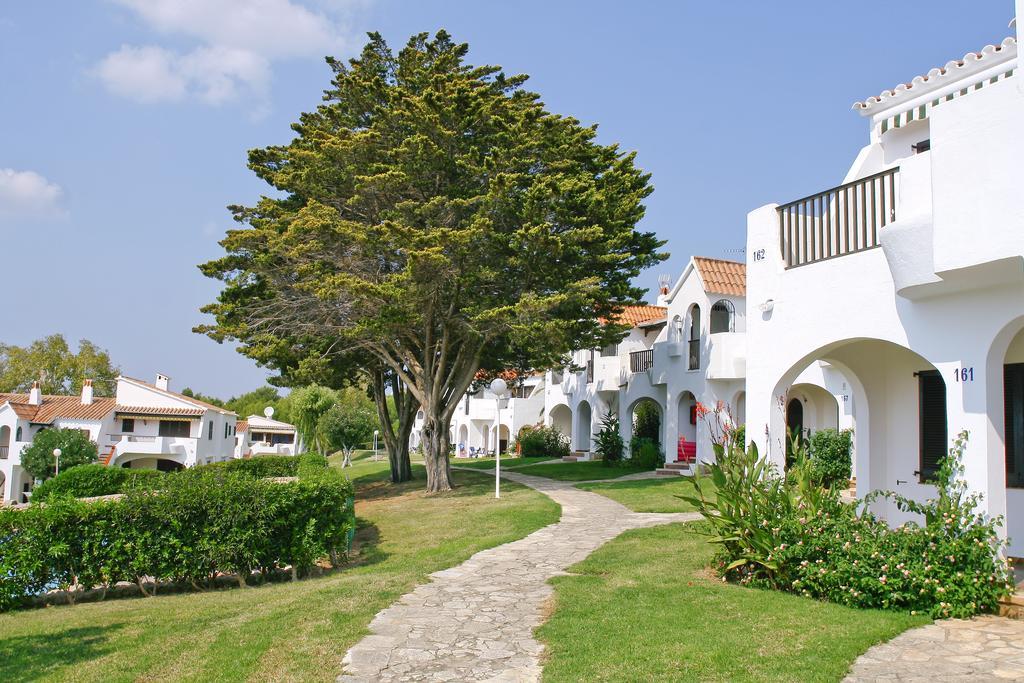 Son Bou Apartments Exterior photo