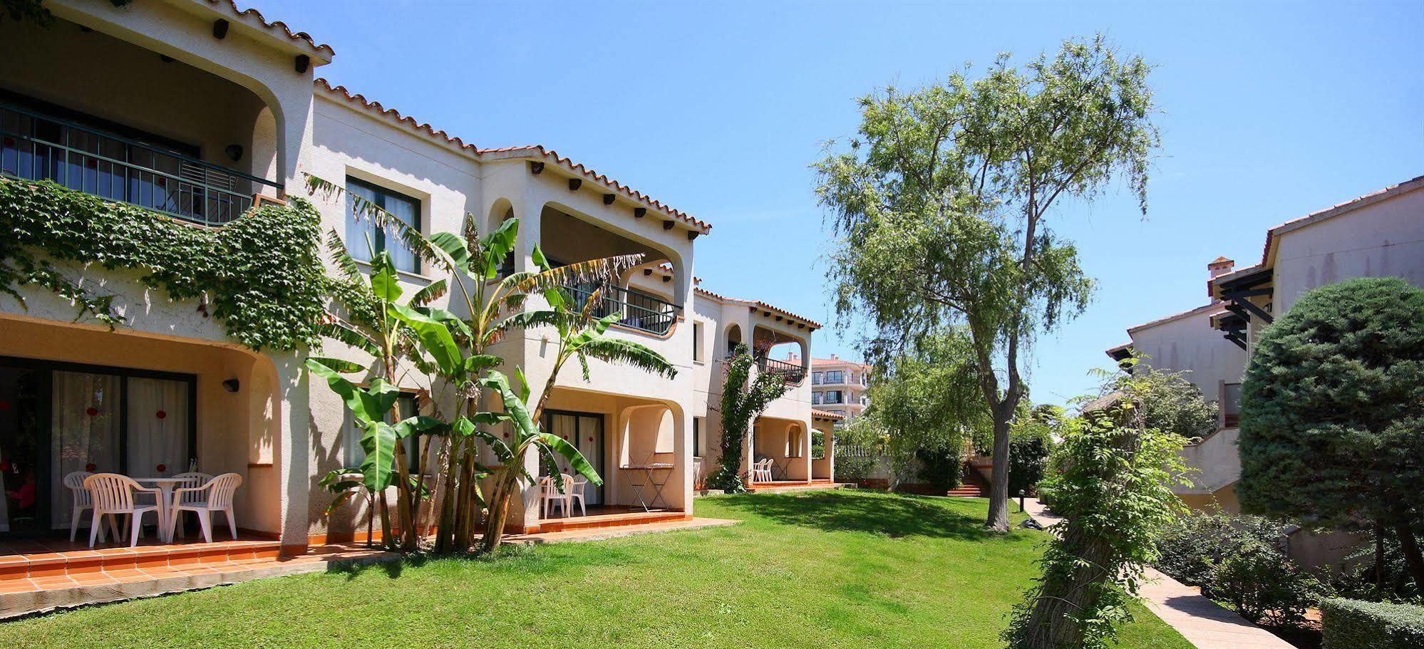 Son Bou Apartments Exterior photo